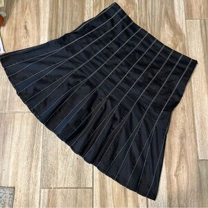 Norm Thompson Sz 18 Fit N Flare w/ Side Zip Black w/ White stitch Detail